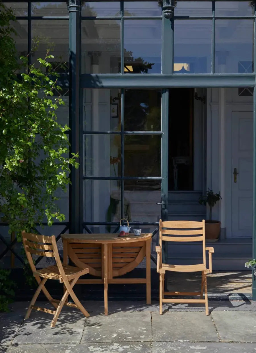 Skagerak Selandia Sæt, 2 stole og bord 75 fra<Fritz Hansen Clearance