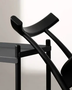 Skinny wooden chair, ash/blue fra<Nine New