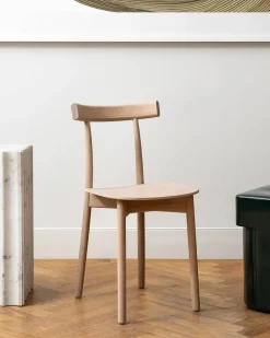 Skinny wooden chair, oak fra<Nine Hot