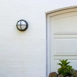 Skot væglampe fra<Louis Poulsen Clearance