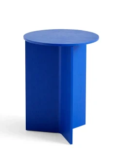 Slit borde i træ fra<HAY New