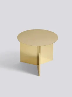 Slit borde i træ fra<HAY New