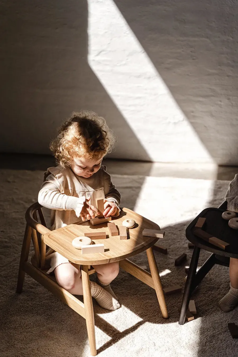 Smilla Toddler Stol, røget eg fra<Oaklings Outlet