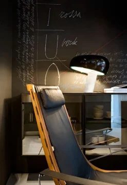 Snoopy Bordlampe, navy blue fra<Flos Clearance