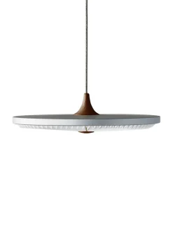 Soleil pendel medium, lys eg, plast skærm fra<Le Klint New