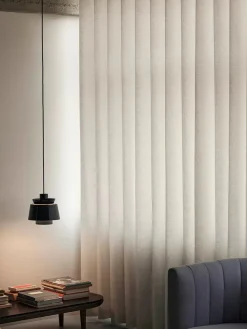 Special Edition 2023 Utzon JU1 Pendel, steel blue fra<&Tradition Online