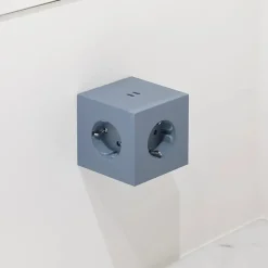 Square 2 Stikdåse med USB, beige fra<Avolt Hot