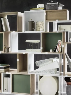 Stacked Reol m. Låge fra<Muuto Clearance