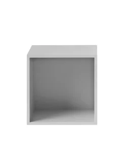 Stacked Reol m. Låge fra<Muuto Clearance