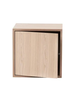 Stacked Reol, medium fra<Muuto Outlet