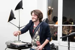 Standing Lamp w/3 Heads/Arms af Serge Mouille<Editions Serge Mouille Online