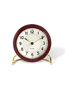 Station Bordur, grøn af Arne Jacobsen<Arne Jacobsen Clocks Online