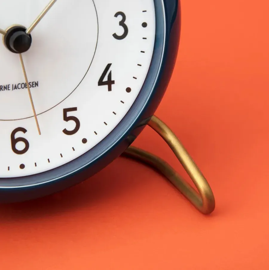 Station Bordur, sort af Arne Jacobsen<Arne Jacobsen Clocks Clearance