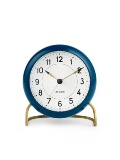 Station Bordur, sort af Arne Jacobsen<Arne Jacobsen Clocks Clearance