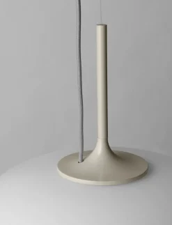 Stemlite Pendel fra<GUBI Best