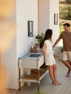 Sticks Outdoor Kitchen fra<Cane-line Hot