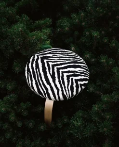 Stool 60, zebra fabric fra<Artek Online