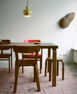 Stool E60, walnut stained fra<Artek Outlet