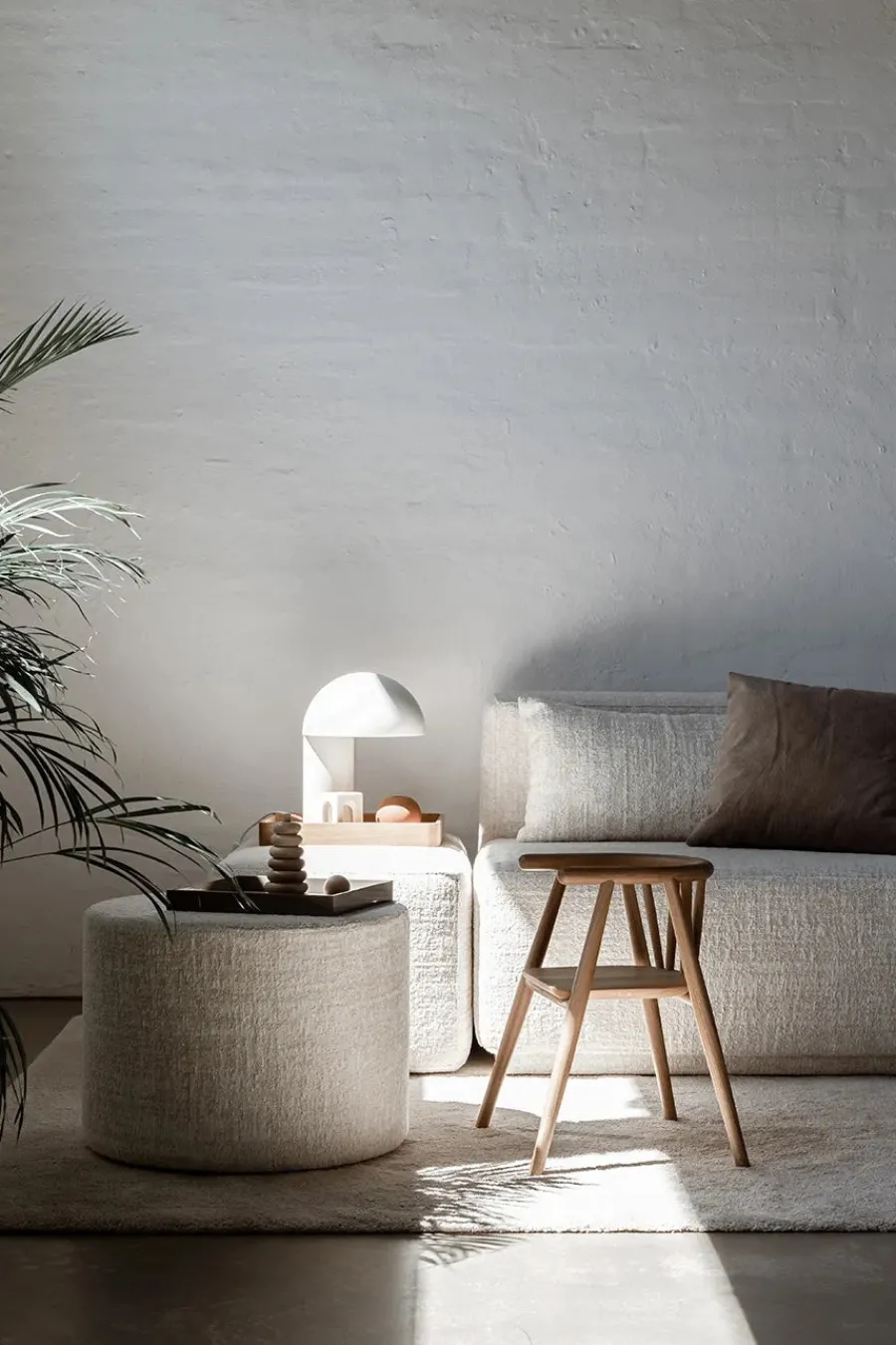 Storm Børnestol, sortlakeret eg fra<Oaklings Outlet