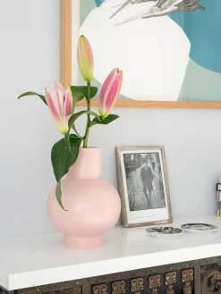 Strøm Vase, coral blush fra<raawii Clearance