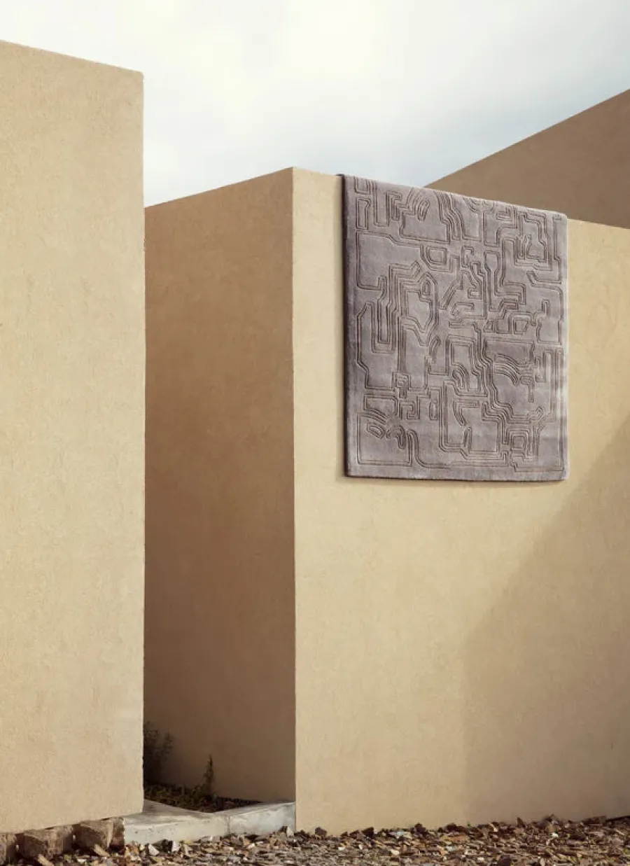 Structures 2.0 Tæppe, Volcano dust fra<Massimo