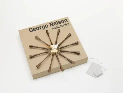 Sunburst Clock fra<Vitra Outlet