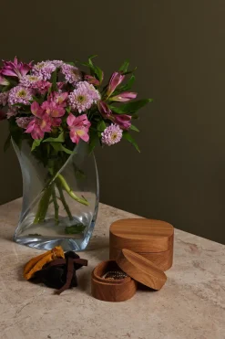 Superelliptisk æske i eg fra<Piet Hein New