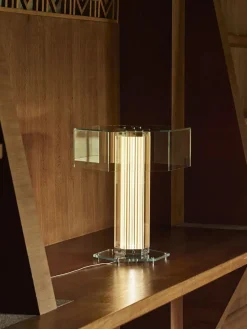 SuperWire T Table Lamp fra<Flos Discount