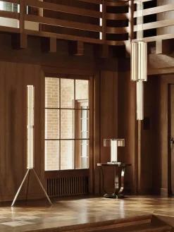 SuperWire T Table Lamp fra<Flos Discount