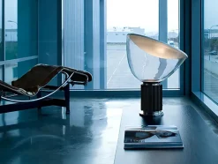 Taccia Bordlampe, small fra<Flos Discount