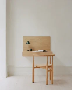 Tana Wall Mounted Desk, oak fra<New Works Clearance