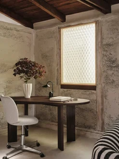 Tarn Desk fra<Ferm Living Best