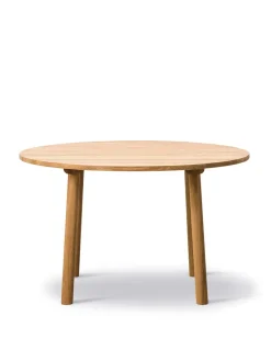 Taro Spisebord Ø120 cm, olieret eg fra<Fredericia Furniture Outlet