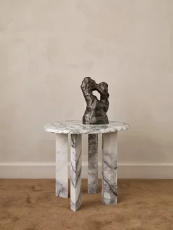 Taula Side Table fra<Ferm Living Discount