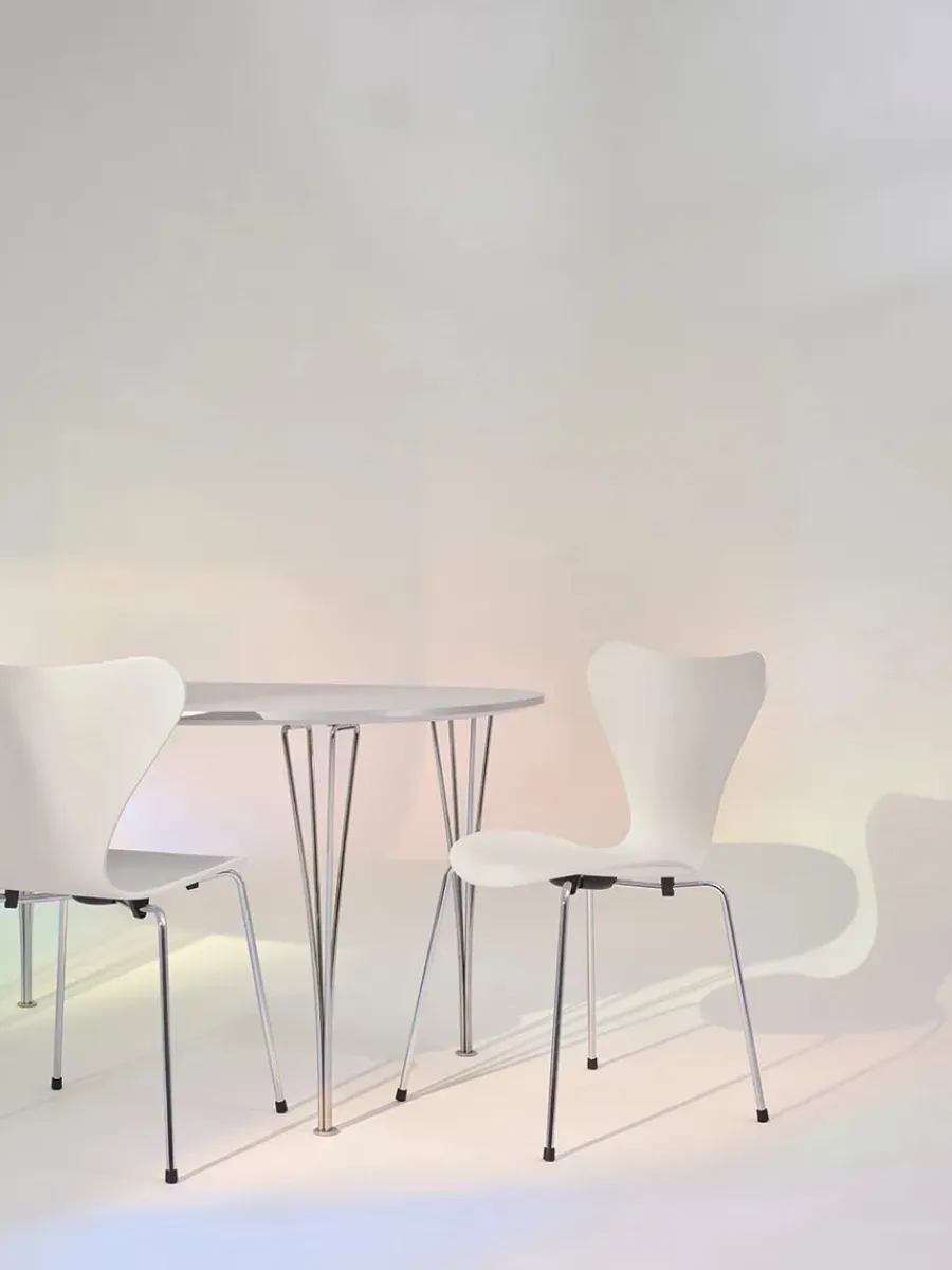 70th Anniversary Edition 3107 Spisebordsstol, 7:14 AM Blue af Arne Jacobsen<Fritz Hansen New