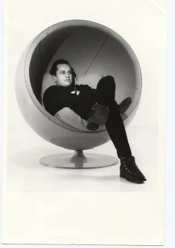 The Ball Chair af Eero Aarnio<Eero Aarnio Originals Online