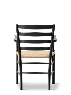 The Klint Armchair, sortlakeret eg fra<Fredericia Furniture Discount