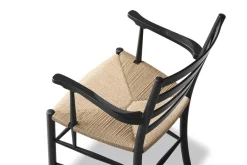 The Klint Armchair, sortlakeret eg fra<Fredericia Furniture Discount
