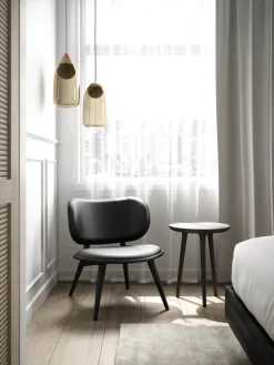 The Lounge Chair, sirka grå eg med sort læder fra<Mater Clearance