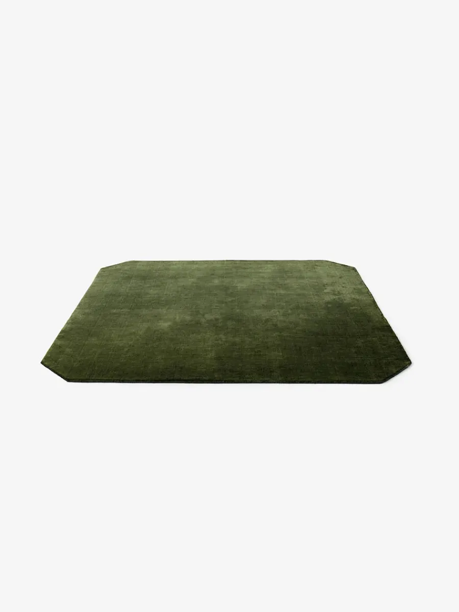 The Moor Rug AP18 fra<&Tradition Clearance