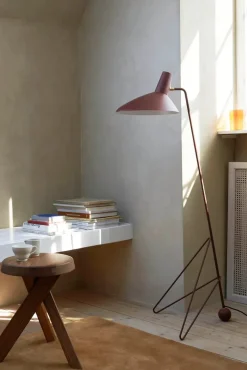 The Moor Rug AP18 fra<&Tradition Clearance