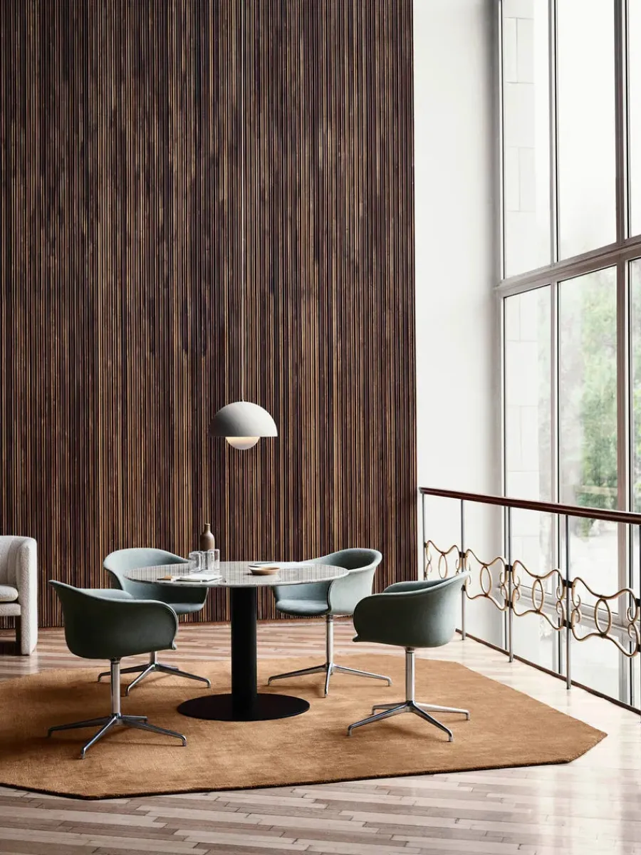 The Moor Rug AP18 fra<&Tradition Clearance