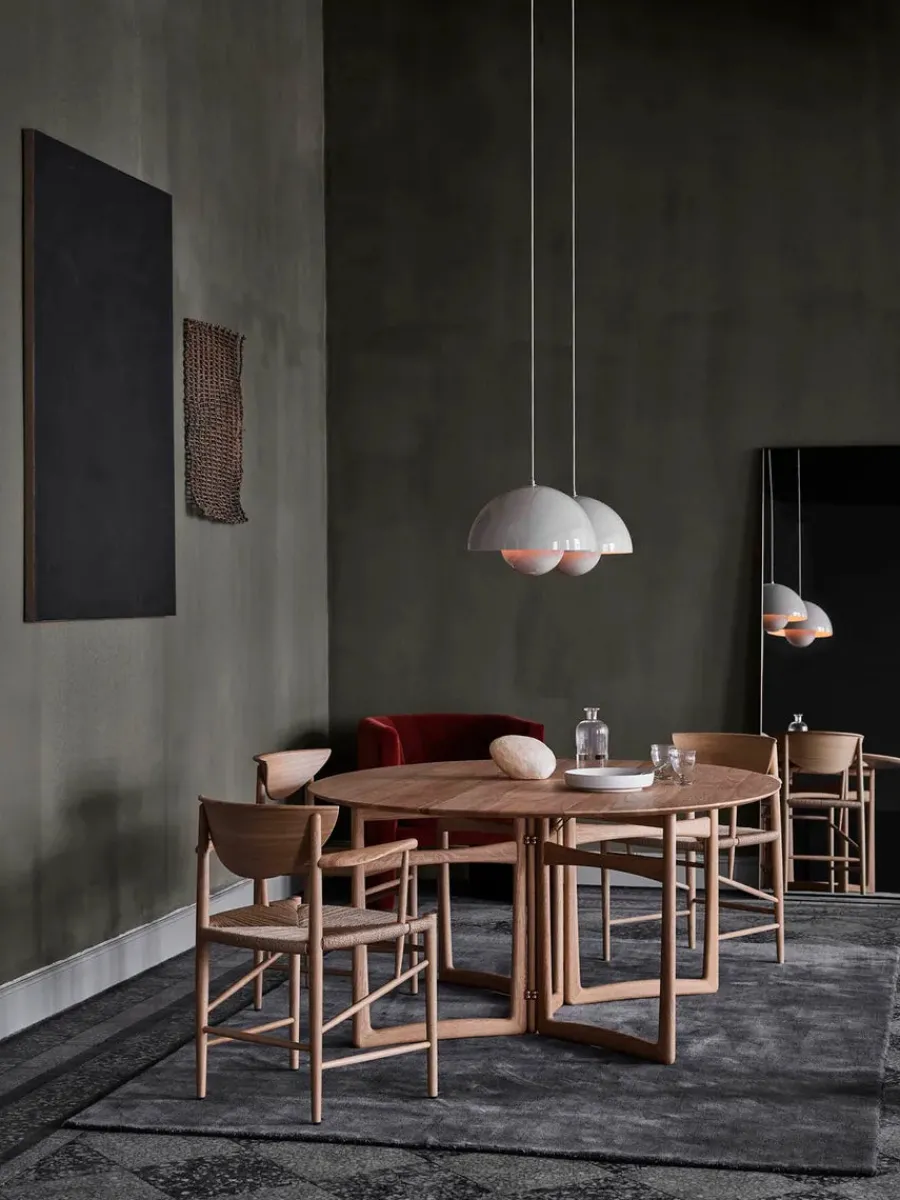 The Moor Rug AP6 240x240 fra<&Tradition