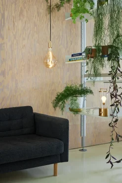 The Muse Portable Lampe, Solid Brass fra<Tala Hot