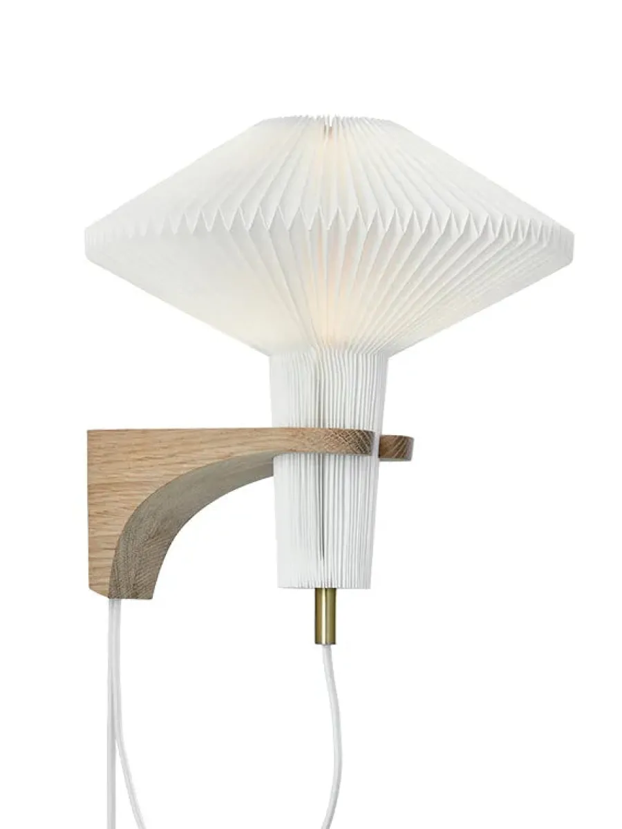 The Mushroom væglampe fra<Le Klint