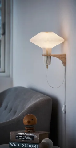 The Mushroom væglampe fra<Le Klint