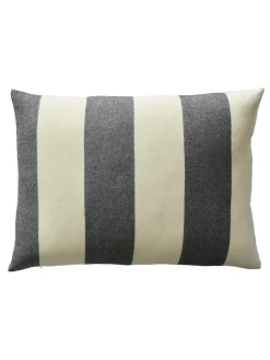 The Sweater Cushion, cobalt fra<Silkeborg Uldspinderi Outlet