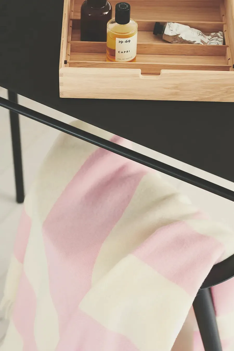 The Sweater Plaid, black fra<Silkeborg Uldspinderi Discount