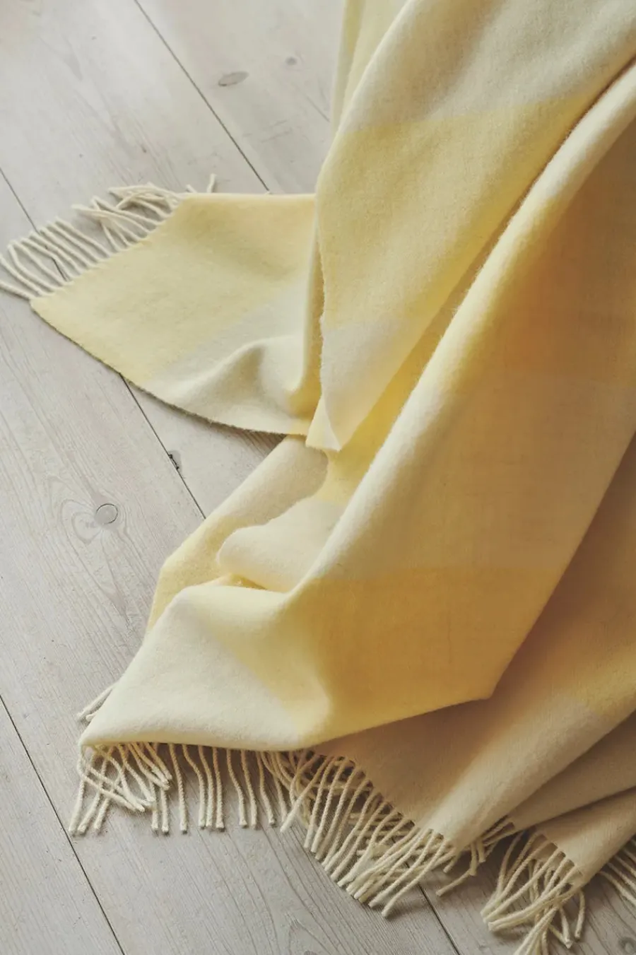 The Sweater Plaid, yellow fra<Silkeborg Uldspinderi Best