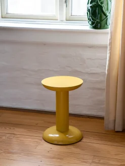 Thing Sidebord/Skammel, yellow fra<raawii Online